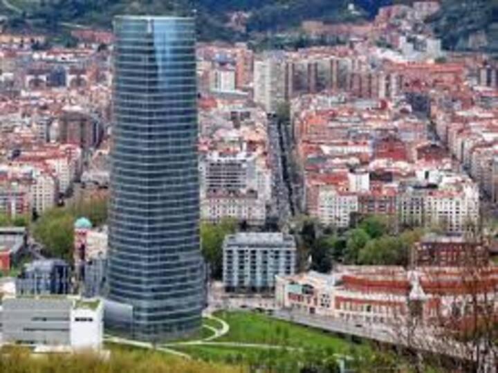 Ferienwohnung Apartamento Con Garaje Opcional Con 2 Banos Cerca Ayuntamiento Bilbao Exterior foto